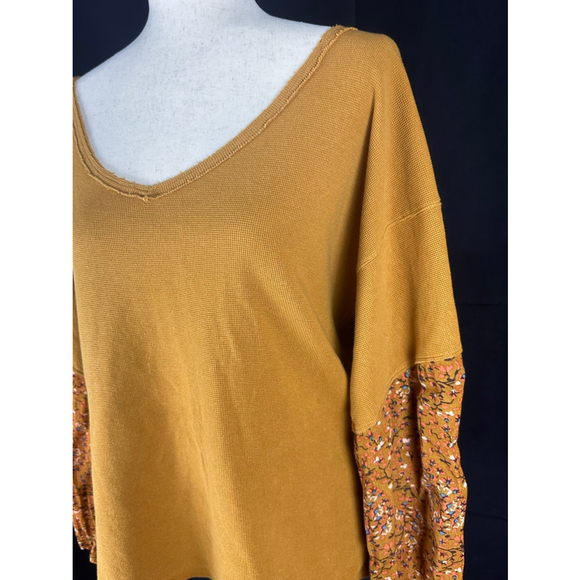 Blouse - Picture 3 of 4